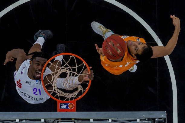 示了自己的 示了自己的